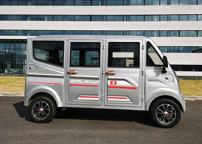 GLX300四轮车